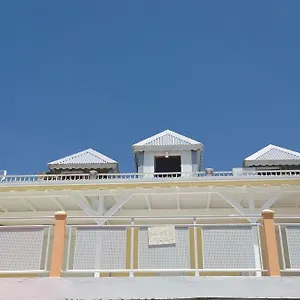 Cap Est De La Terre Appartement
